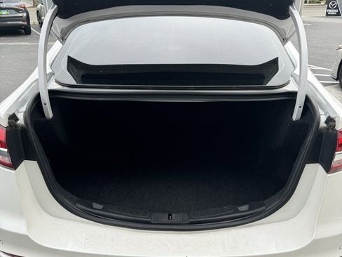 Used 2020 Ford Fusion SE w/ Equipment Group 151A image 8