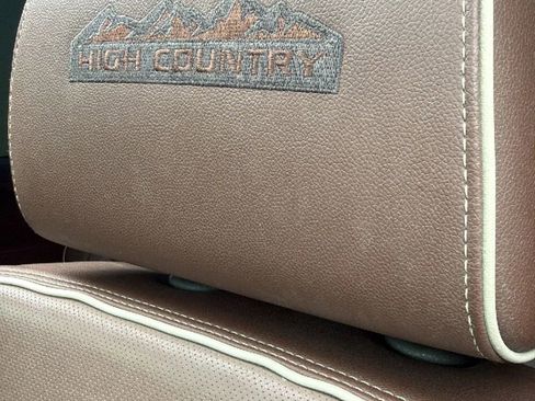 Used 2017 Chevrolet Silverado 1500 High Country AWD/4WD image 20
