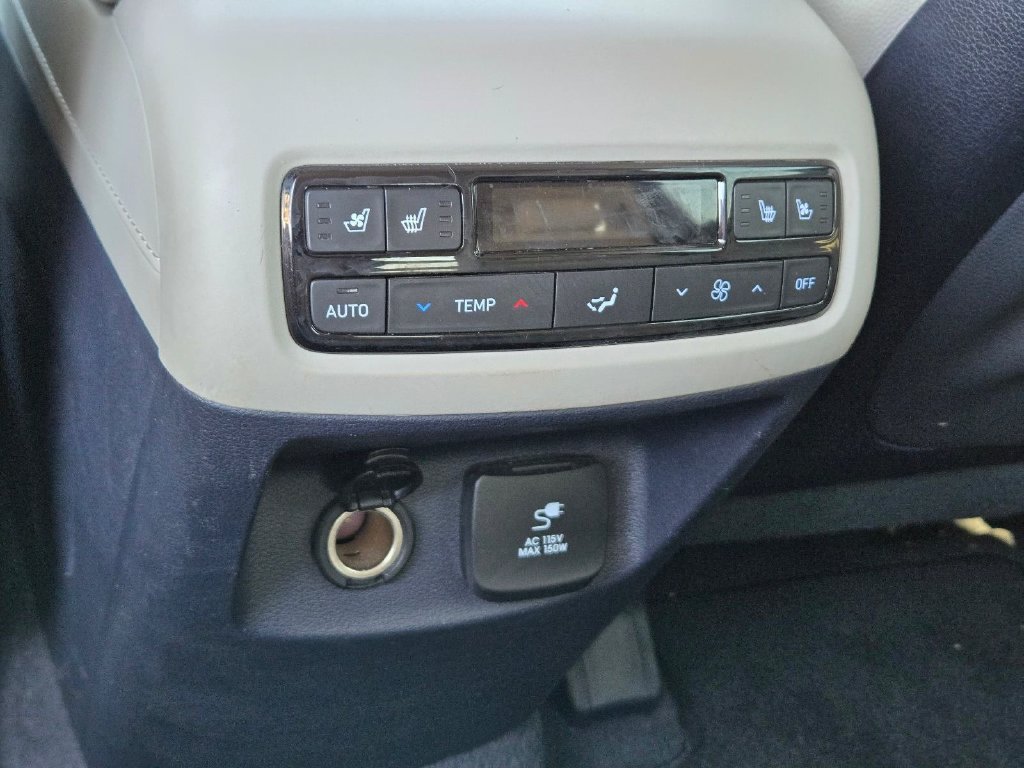 Used 2024 Hyundai Palisade Limited FWD image 20