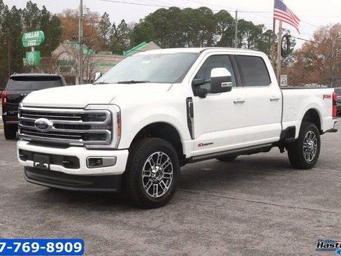 New 2026 Ford F250 Platinum w/ Platinum Plus Package image 3