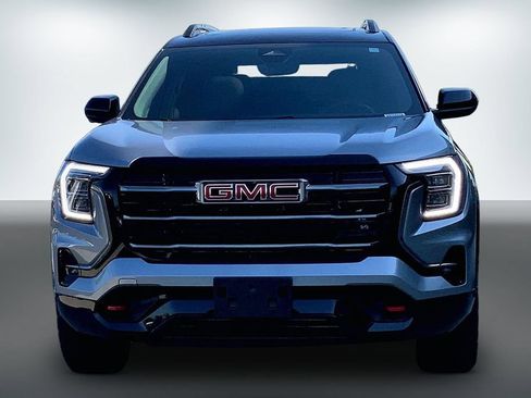 Used 2026 GMC Terrain AT4 w/ Convenience Package III AWD/4WD image 7
