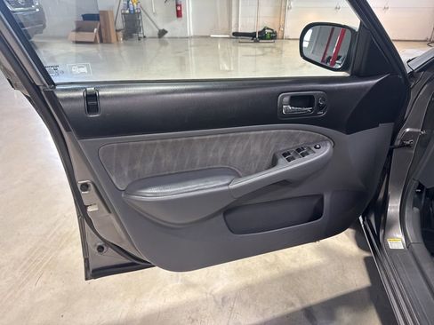 Used 2004 Honda Civic LX image 13