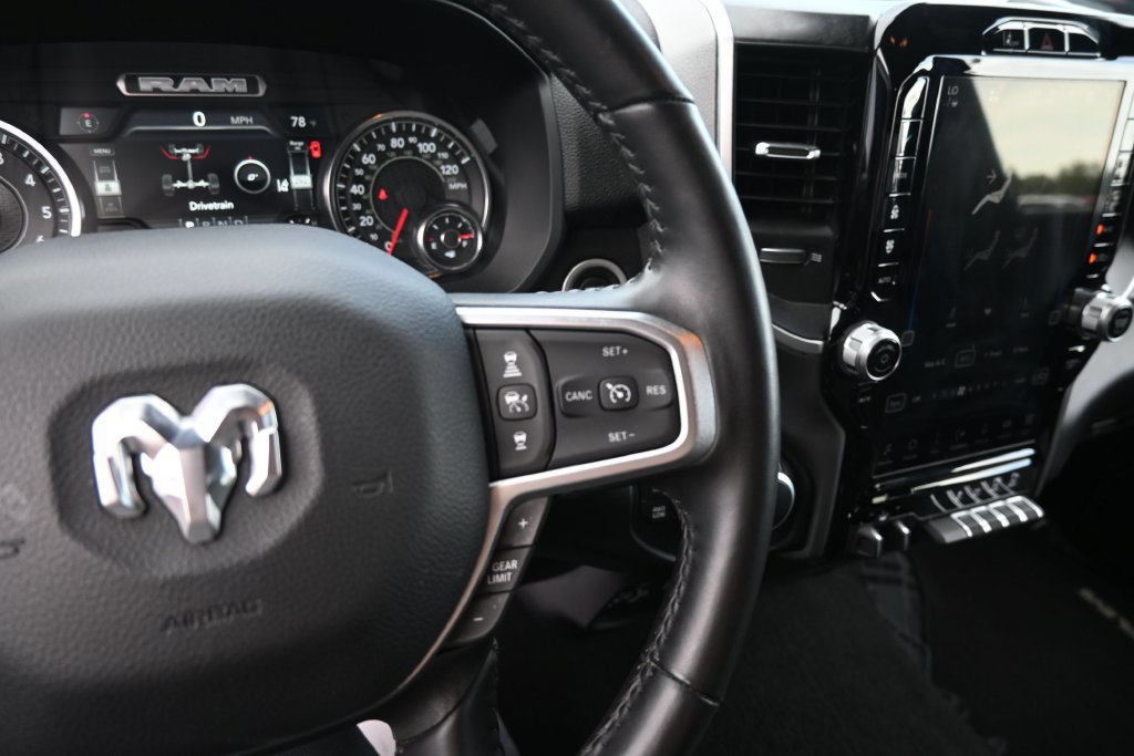 Used 2024 RAM 2500 Big Horn w/ Night Edition AWD/4WD image 31