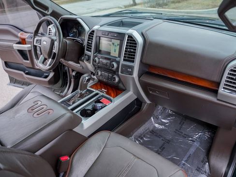 Used 2015 Ford F150 King Ranch w/ Equipment Group 601A Luxury image 38