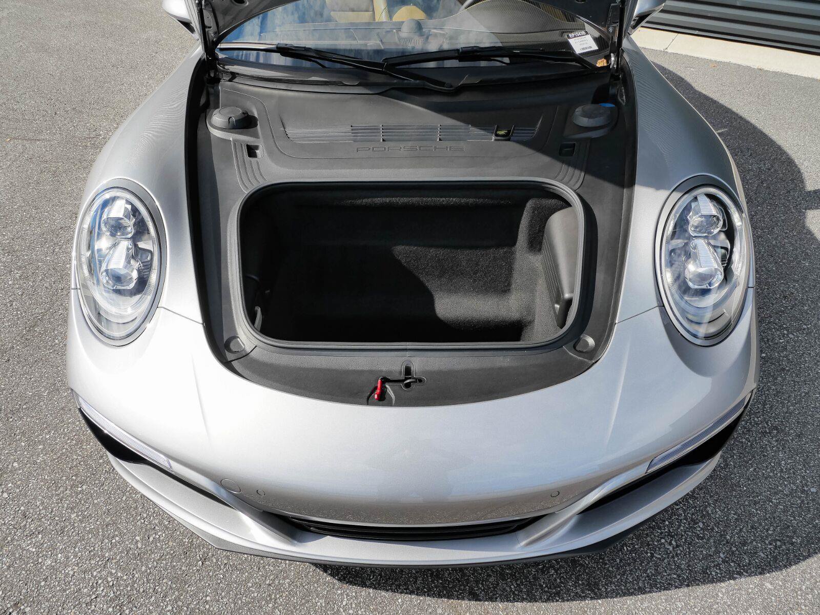 Used 2018 Porsche 911 Carrera S RWD image 27