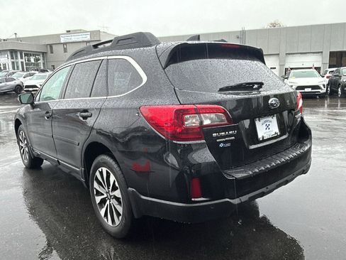 Used 2017 Subaru Outback 3.6R Limited AWD/4WD image 5