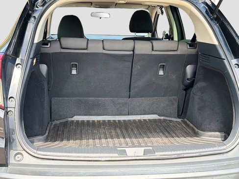 Used 2022 Honda HR-V LX image 32