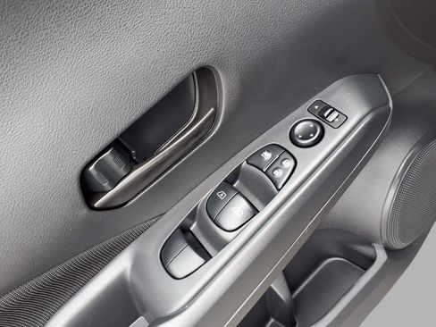 Used 2025 Nissan Kicks Play S FWD image 19