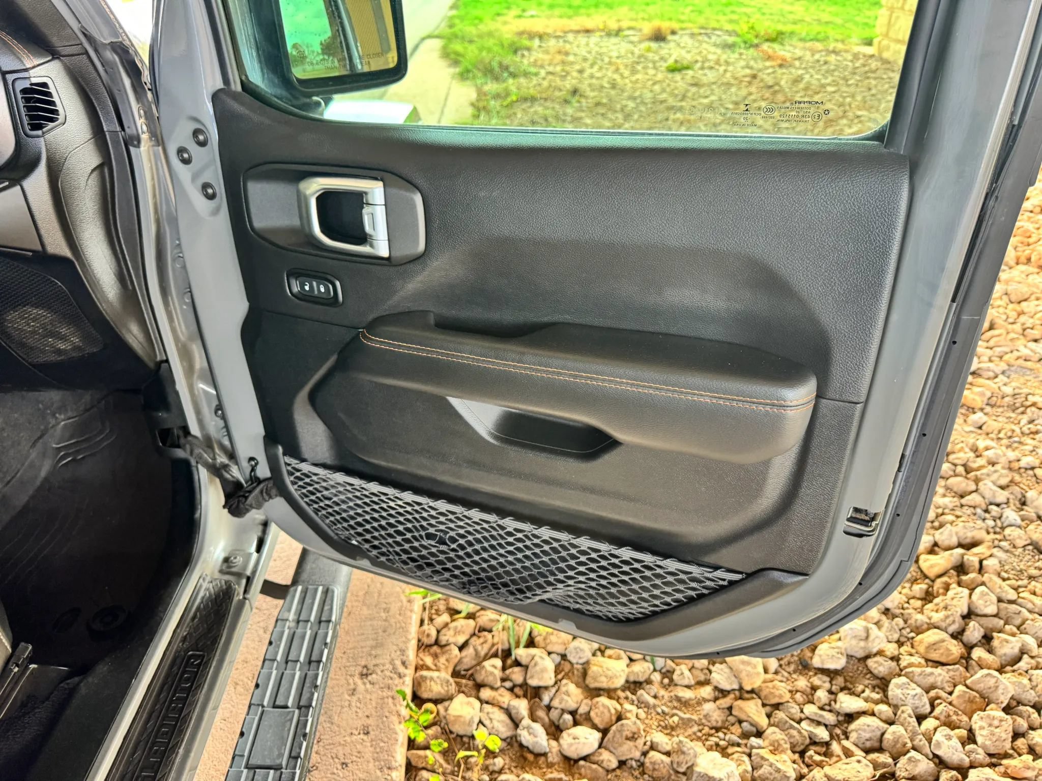Used 2020 Jeep Gladiator Mojave AWD/4WD image 24