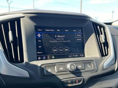 Used 2023 GMC Terrain SLE w/ LPO, Floor Liner Package FWD image 31