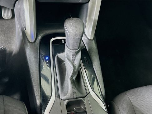 Used 2023 Toyota Corolla Cross LE image 24