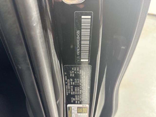 Used 2024 Kia Carnival SX Prestige FWD image 38