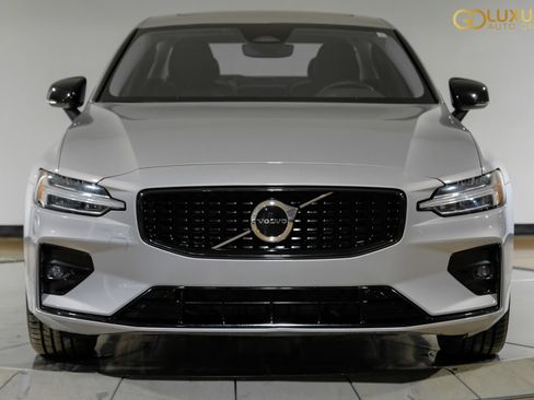 Used 2024 Volvo S60 B5 Core AWD/4WD image 7