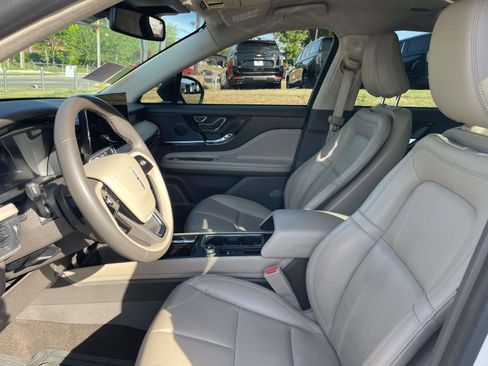 Used 2023 Lincoln Corsair FWD image 16