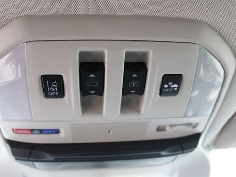 Used 2022 Subaru Ascent Onyx Edition AWD/4WD image 30