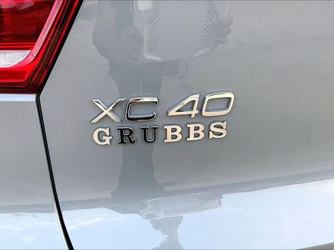 New 2026 Volvo XC40 B5 Core image 44