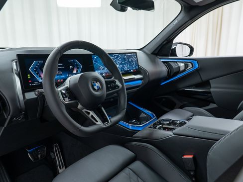 New 2026 BMW X3 xDrive30 w/ Premium Package image 12