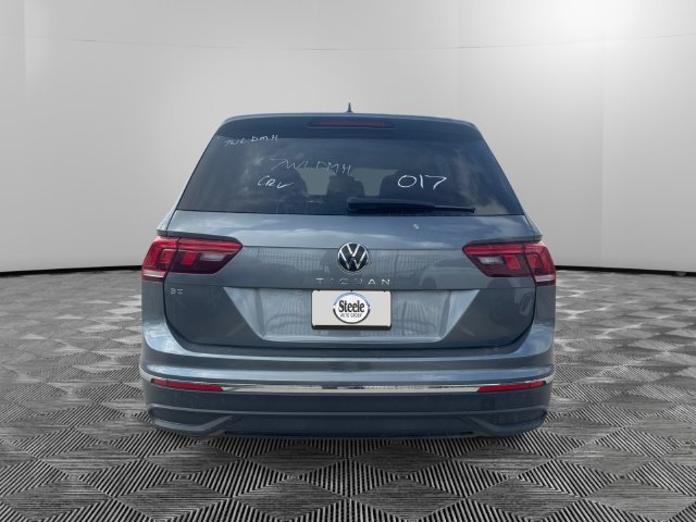 Used 2024 Volkswagen Tiguan SE FWD image 4