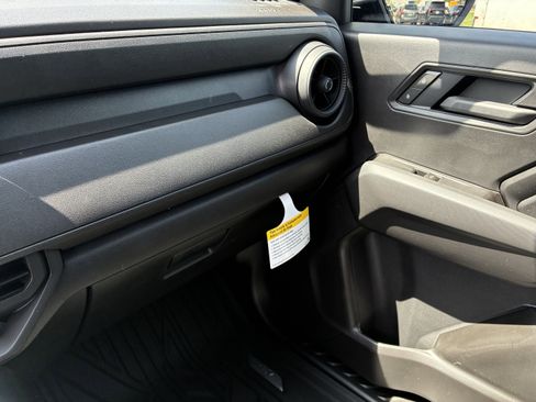 New 2026 Chevrolet Colorado W/T AWD/4WD image 36
