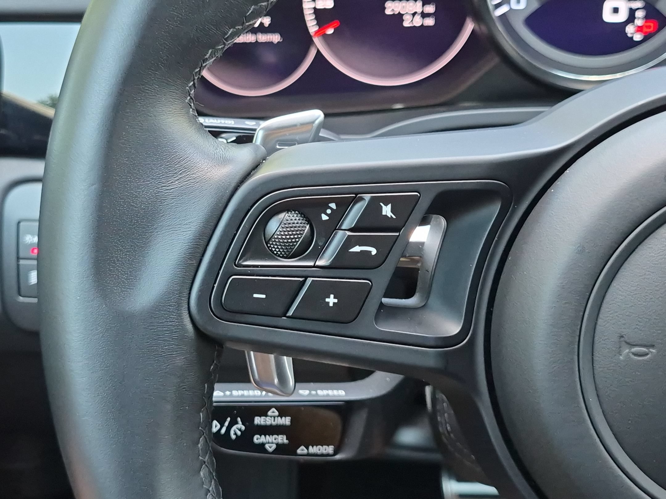 Certified 2023 Porsche Cayenne Turbo GT AWD/4WD image 9