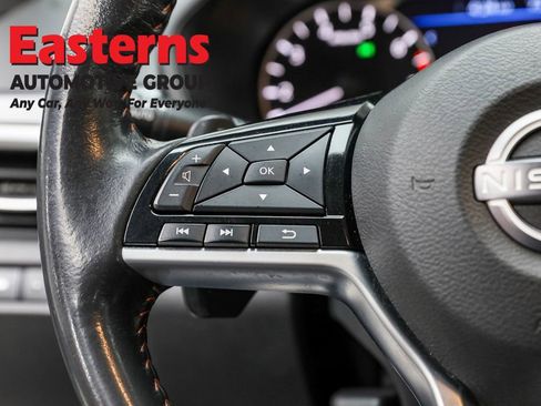 Used 2023 Nissan Altima 2.5 SR image 15