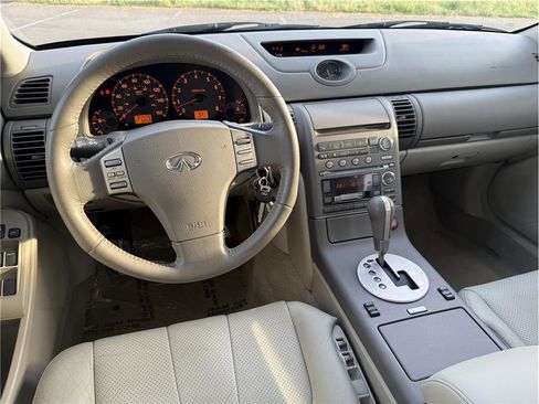 Used 2004 INFINITI G35 Sedan RWD image 11