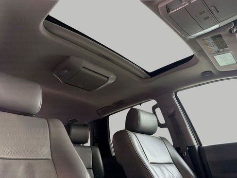 Used 2018 Toyota Sequoia Platinum w/ Carpet Mat Package AWD/4WD image 21