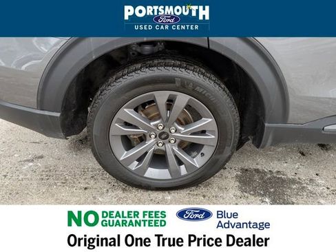 Used 2022 Ford Explorer XLT w/ Equipment Group 202A image 34