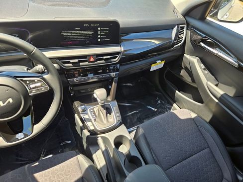 New 2026 Kia Seltos S FWD image 20