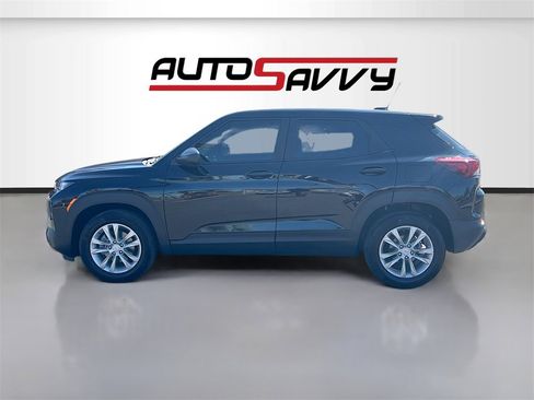 Used 2023 Chevrolet TrailBlazer LS image 4
