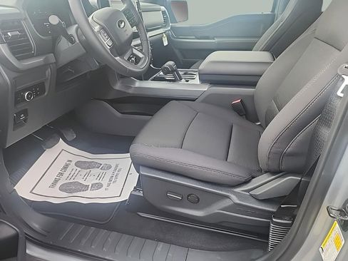 New 2026 Ford F150 XLT w/ XLT Black Appearance Package image 21