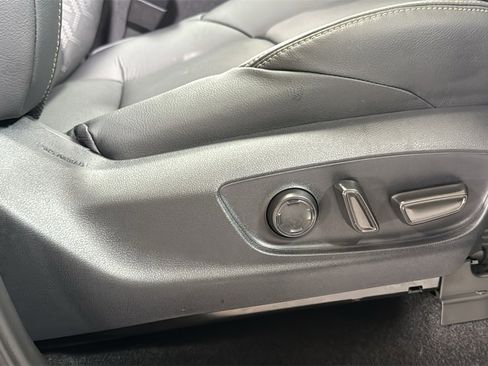 Certified 2025 Toyota Tacoma Limited image 20