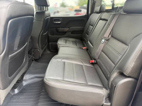 Used 2015 GMC Sierra 2500 Denali w/ Driver Alert Package AWD/4WD image 10