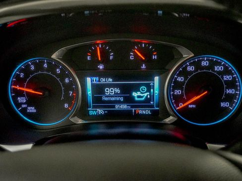 Used 2019 Chevrolet Traverse LT AWD/4WD image 36