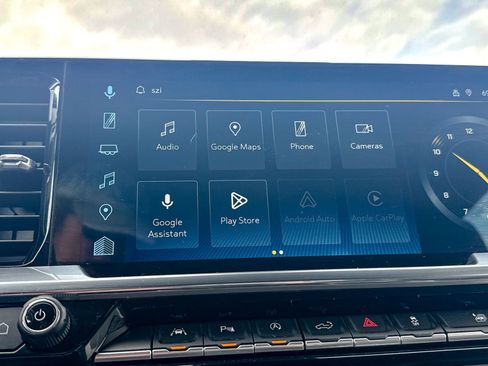 Certified 2023 Chevrolet Silverado 1500 High Country w/ High Country Premium Package AWD/4WD image 28