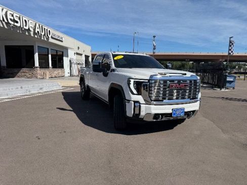 Used 2025 GMC Sierra 2500 Denali w/ Denali Reserve Package AWD/4WD image 29