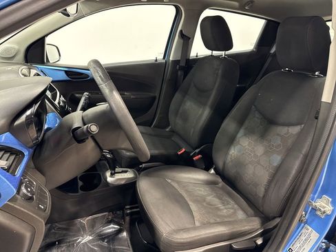 Used 2017 Chevrolet Spark LT FWD image 22