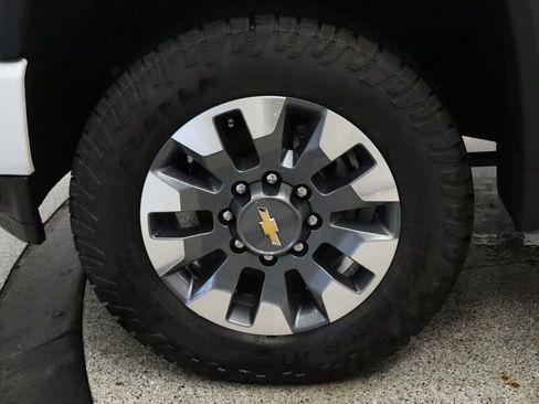 Used 2021 Chevrolet Silverado 3500 LT w/ All Star Edition image 18