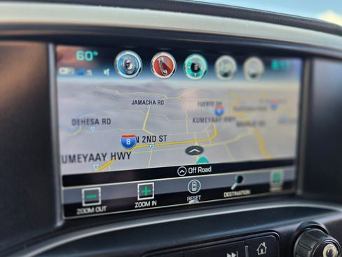 Used 2018 GMC Sierra 1500 SLT w/ Enhanced Driver Alert Package image 28