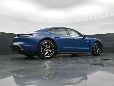New 2026 Porsche Taycan RWD image 42