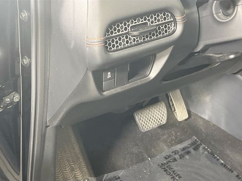 Used 2023 Honda HR-V Sport image 10