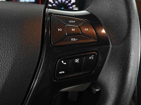 Used 2018 Ford Explorer FWD image 23