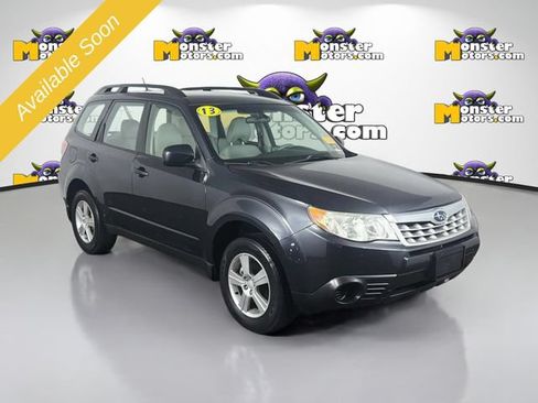 Used 2013 Subaru Forester 2.5X w/ Alloy Wheel Pkg AWD/4WD image 3