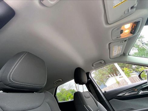 Used 2025 Chevrolet TrailBlazer LT FWD image 29
