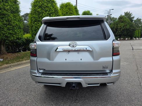 Used 2017 Toyota 4Runner Limited RWD image 4