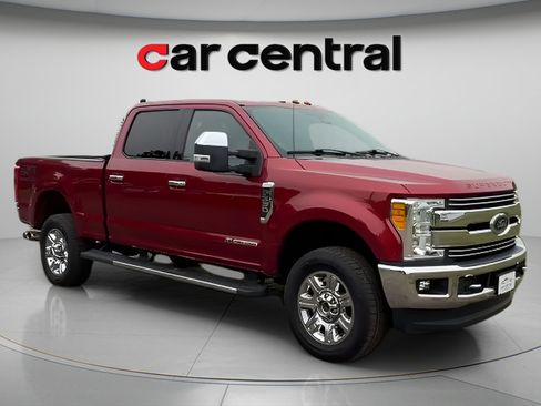 Used 2017 Ford F350 Lariat w/ Lariat Ultimate Package AWD/4WD image 8