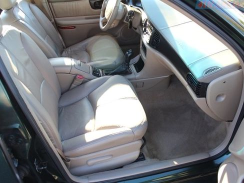 Used 2003 Buick Regal LS w/ LS Luxury Plus Package image 40