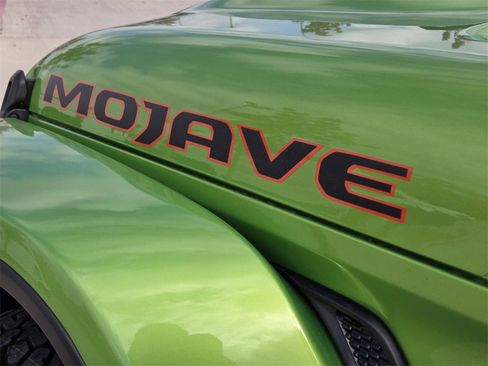 New 2025 Jeep Gladiator Mojave image 7