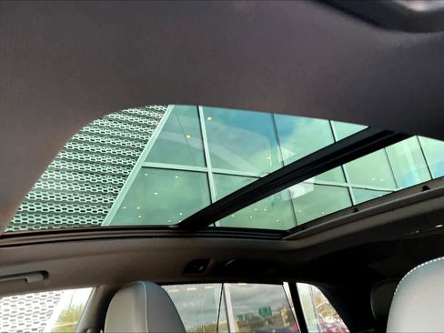 New 2026 Audi Q8 Premium Plus image 16