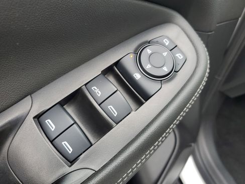 Used 2024 Buick Encore GX Sport Touring image 17